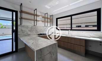 Imagem 5: Casa de Condomínio para venda em Alphaville de 452.00m² com 4 Quartos, 4 Suites e 6 Garage