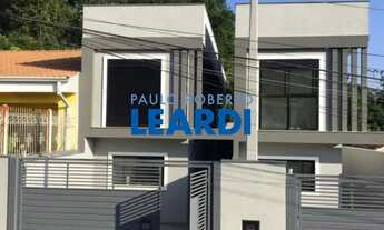 Imagem: SOBRADO - ARUJAMÉRICA - SP