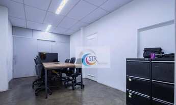 Imagem 6: Características: Área útil: 500 m² 4 vagas estacionamento Zoneamento: Zona Mista - ZM (com