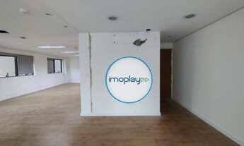 Imagem 2: Conjunto comercial com 64m² vão livre, piso laminado, forro modular e 02 vagas de garagem