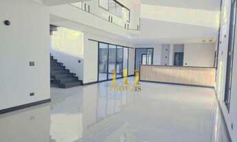 Imagem 3: Casa no Cond. Mont Carlo na Urbanovacom 4 dormitórios à venda, 400 m² por R$ 2.489.000 - R