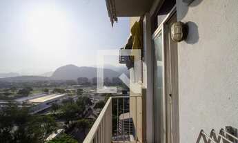 Imagem 6: Apartamento à Venda - Barra da Tijuca - Marapendi, 2 Quartos, 57 m2