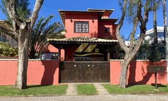 Imagem: Linda casa com 4 quartos, piscina e área