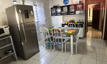 Imagem 7: São José dos Campos - Casa Padrão - Vila Tatetuba