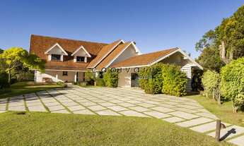 Imagem 3: Casa à venda em Campos do Jordão, alto padrão, 7 suítes na Pedra do Fogo
