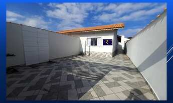 Imagem: Casa com 02 dormitórios em Itanhaém