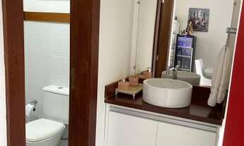 Imagem 5: Linda casa com 5 quartos no Vale dos Cristais