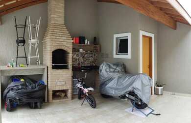 Imagem 7: Casa para venda possui 250 metros quadrados com 3 quartos em Loteamento Villa Branca - Jac