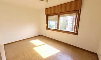 Imagem 4: Apartamento frente com 119 metros quadrados com 3 quartos em Bela Vista - Porto Alegre - R