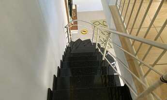 Imagem 2: Lindo sobrado próximo ao centro