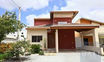 Imagem: Casa com 4 dormitórios à venda, 220 m²