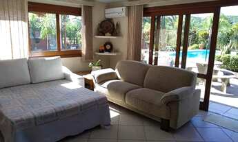 Imagem 7: Linda casa na Praia do Rosa em amplo terreno arboriza de 1170m²!!!