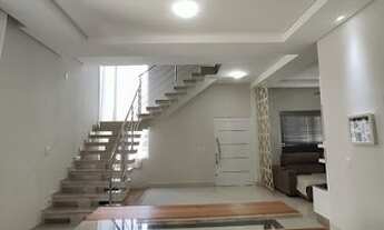 Imagem 3: Sobrado com 4 dormitórios à venda, 260 m² por R$ 1.850.000,00 - Condomínio Belvedere - Cui