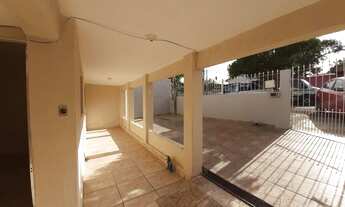 Imagem 4: Casa para locação, com amplo terreno de 250 metros, aceitamos caução, fiador ou seguro fia