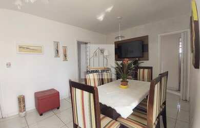 Imagem 2: Apartamento para Venda em Cabo Frio, Braga, 3 dormitórios, 2 banheiros, 1 vaga