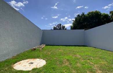 Imagem 7: VOCÊ QUE PROCURA ESPAÇO PRA LAZER. VENDO CASA 3/4 COM ÁREA GOURMET. GRANDE ESPAÇO DE QUINT