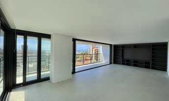 Imagem 7: Apartamento 4 suítes com grande sacada e vista para o mar