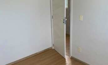 Imagem 2: Apartamento de 2/4 - Reformado no Antares