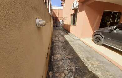 Imagem 2: Casa de condomínio para aluguel tem 300 metros quadrados com 3 quartos em Castanheira - Be