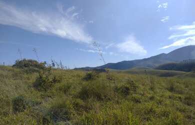 Imagem 2: M4-Terrenos em Santa Isabel com uma otima topografia