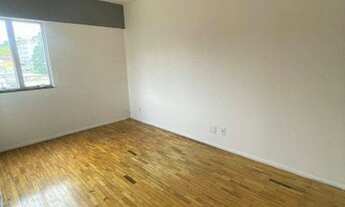 Imagem 4: Apartamento com 2 dormitórios à venda, 105 m² por R$ 350.000,00 - Passos - Juiz de Fora/MG