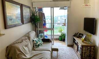 Imagem 3: Apartamento de dois dormitórios com garagem próximo a Cassol em Porto Alegre RS