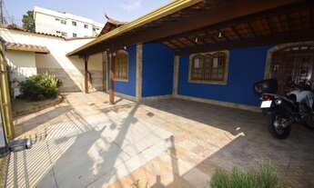 Imagem 2: BELO HORIZONTE - Casa Padrão - Copacabana