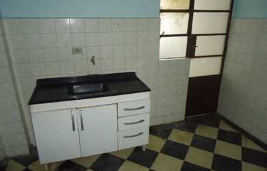 Imagem 7: Apartamento com 2 quartos para alugar por R$ 1100.00, 70.00 m2 - REBOUCAS - CURITIBA/PR