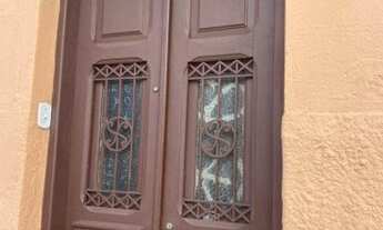 Imagem 2: Sobrado à venda por R$ 500.000 na Alvaro Ramos