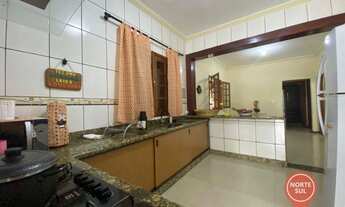 Imagem 5: Casa com 3 dormitórios, 280 m² - venda por R$ 800.000 ou aluguel por R$ 8.000/mês - Retiro