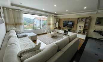 Imagem 2: SOBRADO ARUÃ COM 2 DORM E PISCINA VENDA OU LOCAÇÃO