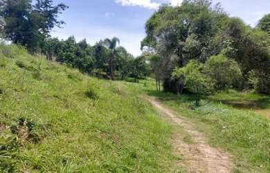 Imagem 4: Fazendinha para Venda em Cachoeiras de Macacu, Papucaia, 2 dormitórios, 1 suíte, 2 banheir