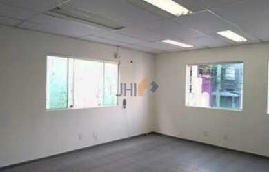 Imagem 2: CONJUNTO COMERCIAL, AO LADO METRO V. MARIANA