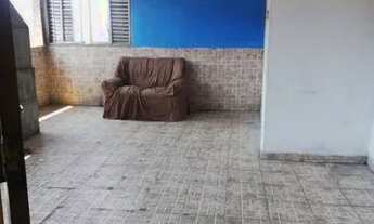 Imagem 2: Casa de Aluguel Casa com 1 dormitório