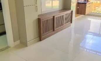 Imagem 2: Uma sala e varanda que possibilita muito conforto em um jantar em família