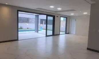 Imagem 4: Lindissima casa de Alto Padrão Seminário Landscape