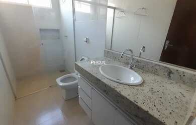 Imagem 7: UBERLÂNDIA - Casa Padrão - TABAJARAS