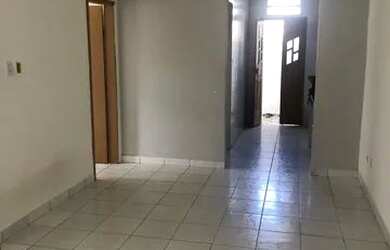 Imagem 2: Casa de andar (térreo) - Bem localizada