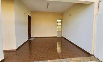 Imagem 2: VENDE-SE Casa NO JARDIM APARECIDA NASSER - MARÍLIA/SP