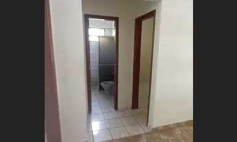 Imagem 4: Casa padrão em Parque dos Pinus - Ribeirão Preto