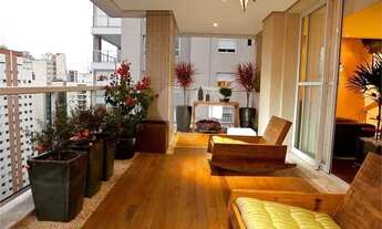 Imagem 2: Apartamento para aluguel possui 181 metros quadrados com 3 quartos em Pinheiros - São Paul