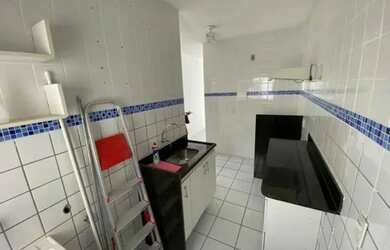 Imagem 3: MB68 - Apartamento para venda possui 51 metros quadrados com 2 quartos em Pernambués - Sal