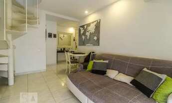 Imagem 2: Apartamento para Aluguel - Freguesia , 2 Quartos, 140 m2