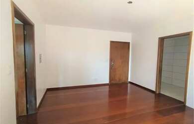 Imagem 4: Apartamento com uma suíte e garagem!