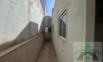 Imagem 7: Casa para Venda em Botucatu, Residencial Ouro Verde, 3 dormitórios, 1 suíte, 2 banheiros