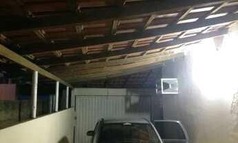 Imagem 5: Excelente casa c/ 03 quartos, quintal e garagem para até 03 carros. Ótima localização