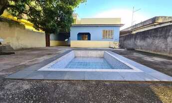 Imagem 3: Casa Independente e Frente de rua com piscina e quintal em Nova iguaçu