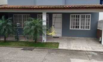 Imagem: BALNEáRIO CAMBORIú - Sobrado Padrão