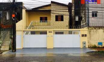 Imagem: Casa com 6 quartos à venda, próximo à