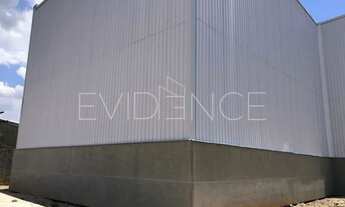 Imagem: Galpão Novo - final de acabamento. Pé